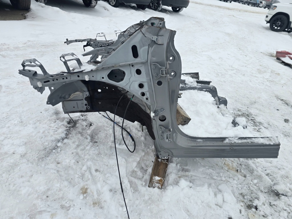 фото №9, Subaru forester vi 24- чверть ліва права перед usa