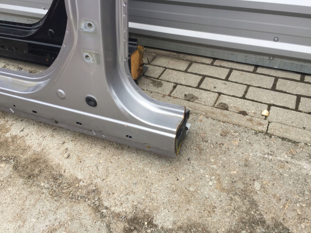 фото №3, Dodge charger 15 16 17 порог блок двигателя