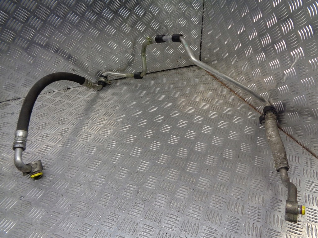 фото №1, Шланг кондиціонера трубка touran 1t0820743