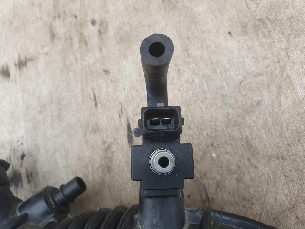 фото №8, Труба wąż повітря 1.2tce renault megane iv 165767706r