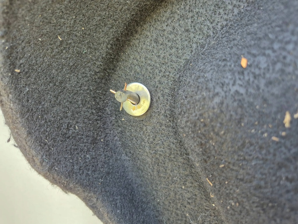 фото №10, Ford escort 1995 полка задняя багажника