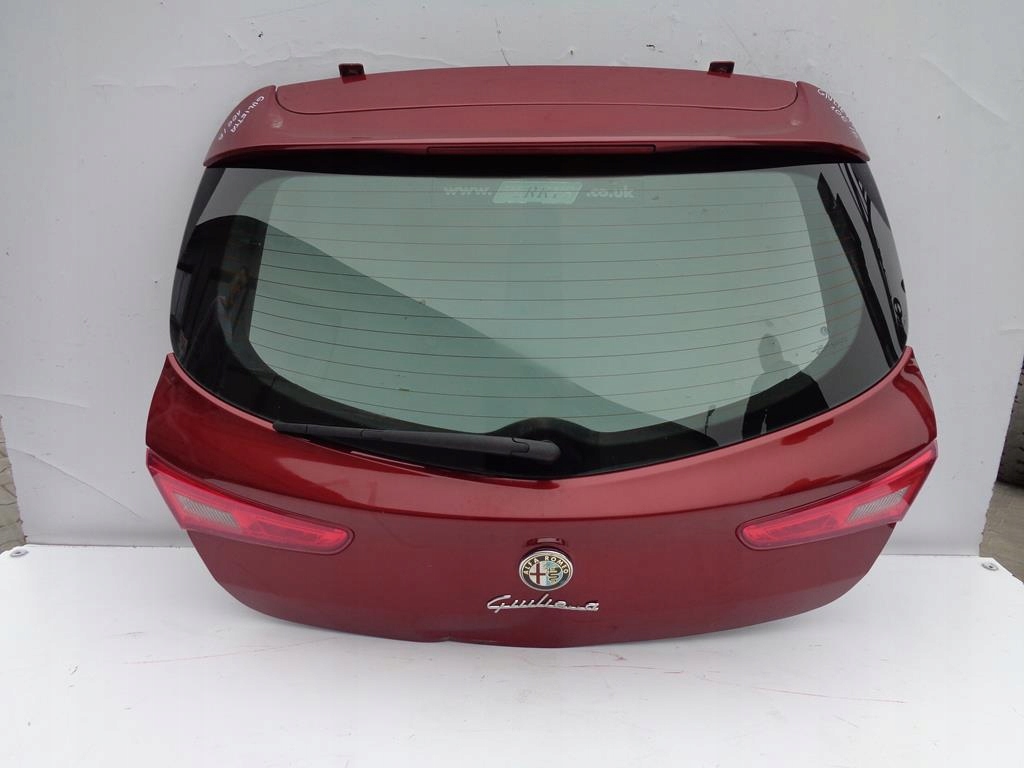 фото №1, Крышка багажника задняя alfa romeo giulietta 106/b