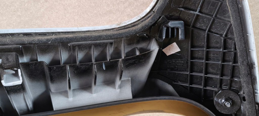 фото №5, Kia sportage спойлер крышки 87268-f1000