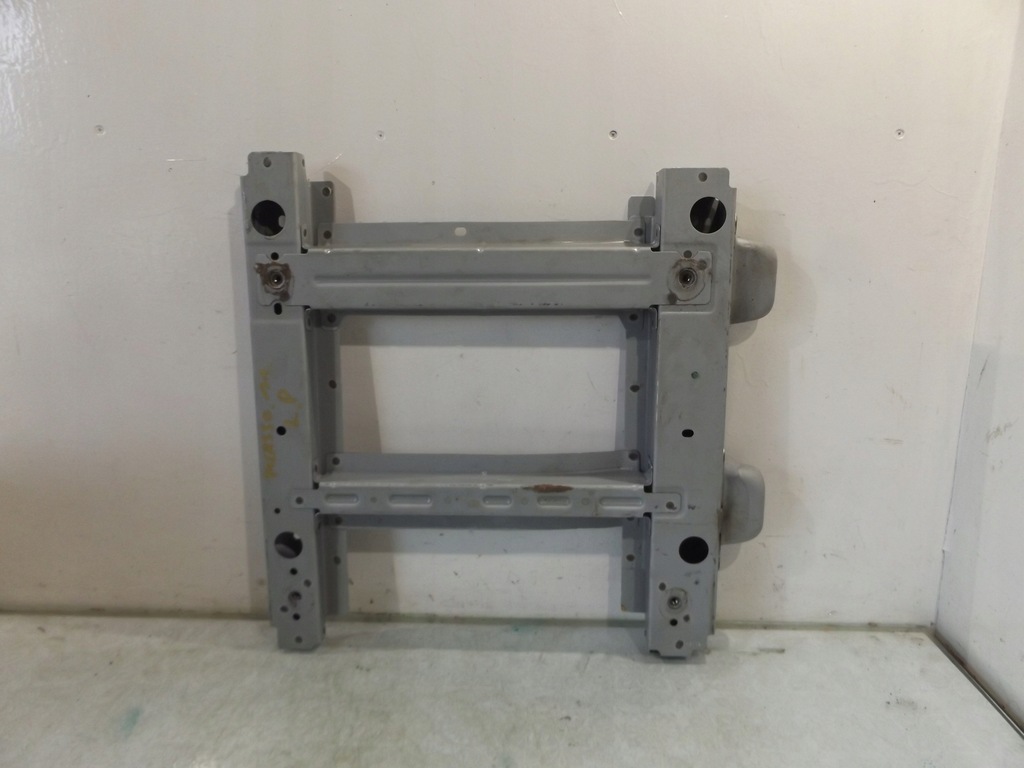 фото №1, C3 picasso каркас сиденье левый перед