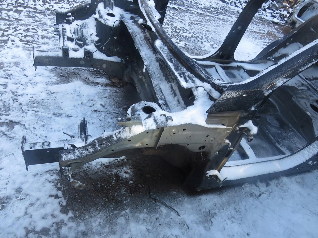 фото №1, Четверть лонжерон левый перед 1k kia sportage ii