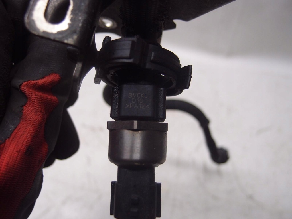 фото №12, Wąż шланг трубка топлива датчик kadjar 1.6 dci