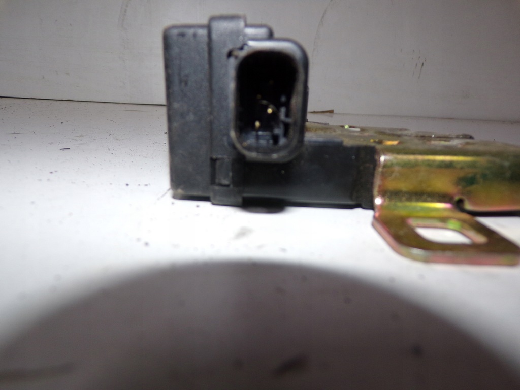 фото №3, Замок засов крышки mini cooper r50