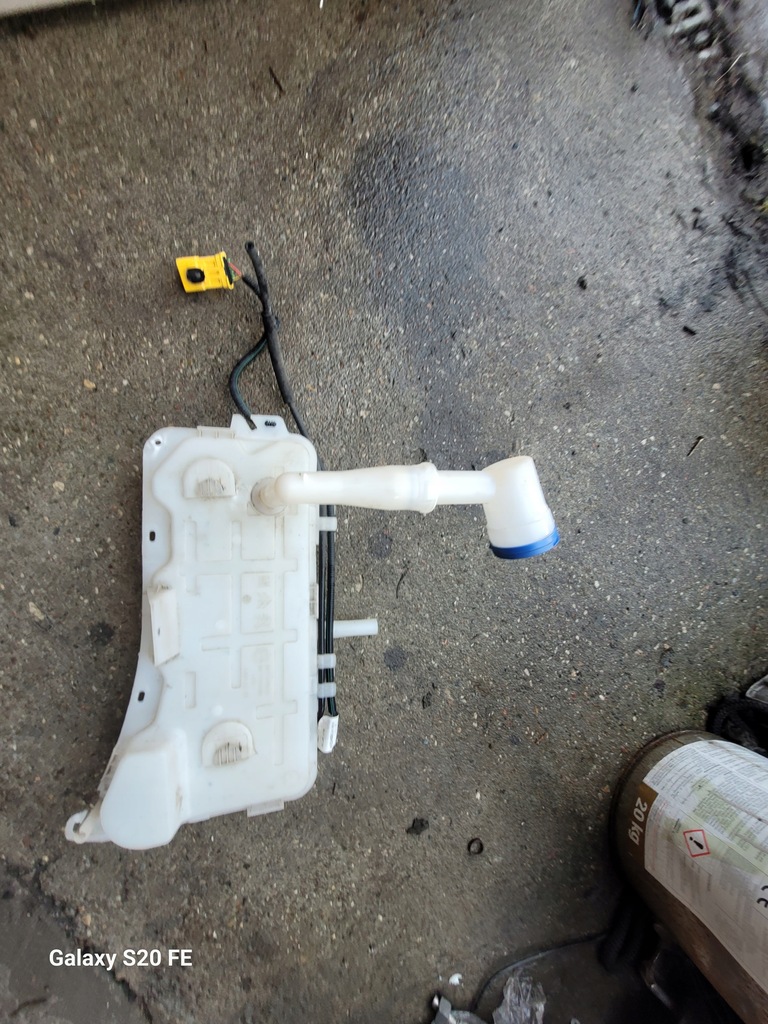 фото №1, Бак омывателя toyota proace city partner berlingo rifter combo e