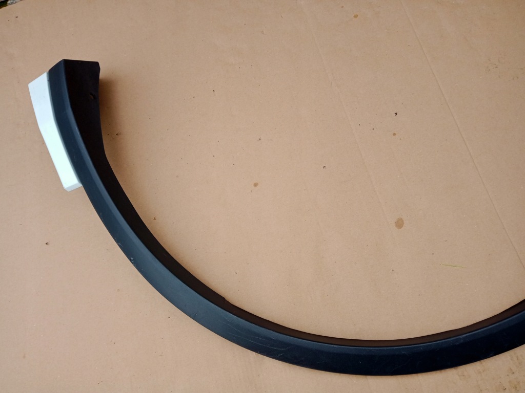 фото №3, Vw tiguan r-line ліва молдинг крила перед