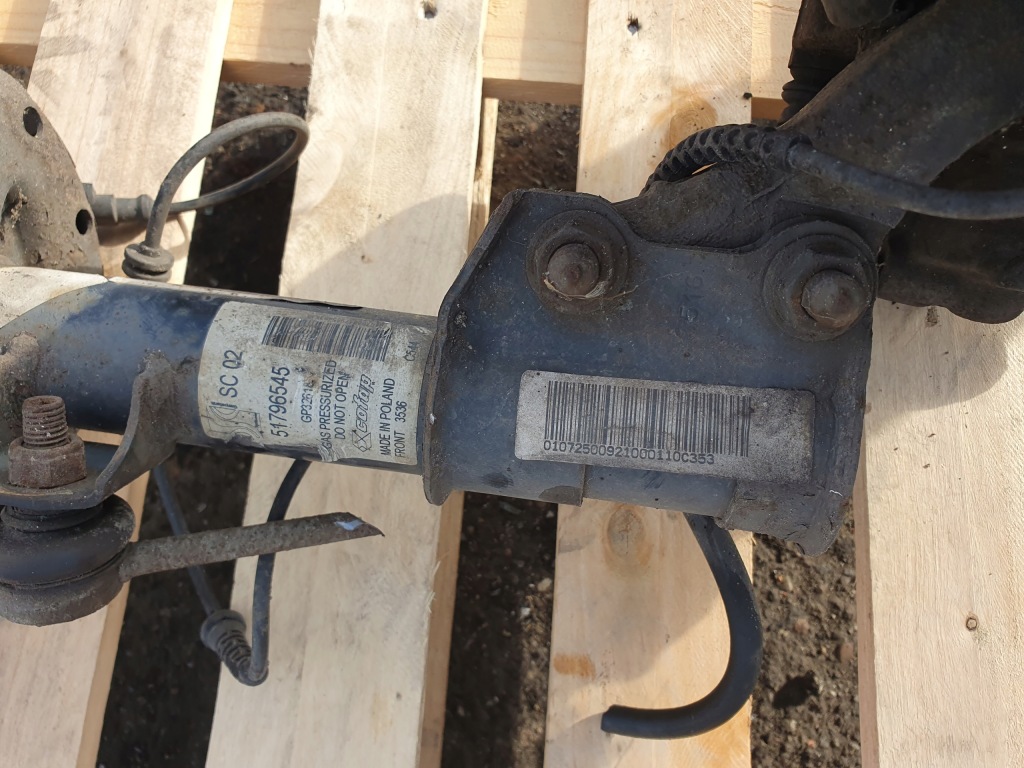 фото №6, Амортизатор амортизационная стойка правый перед передний fiat grande punto 1.2 1.4 05-08r