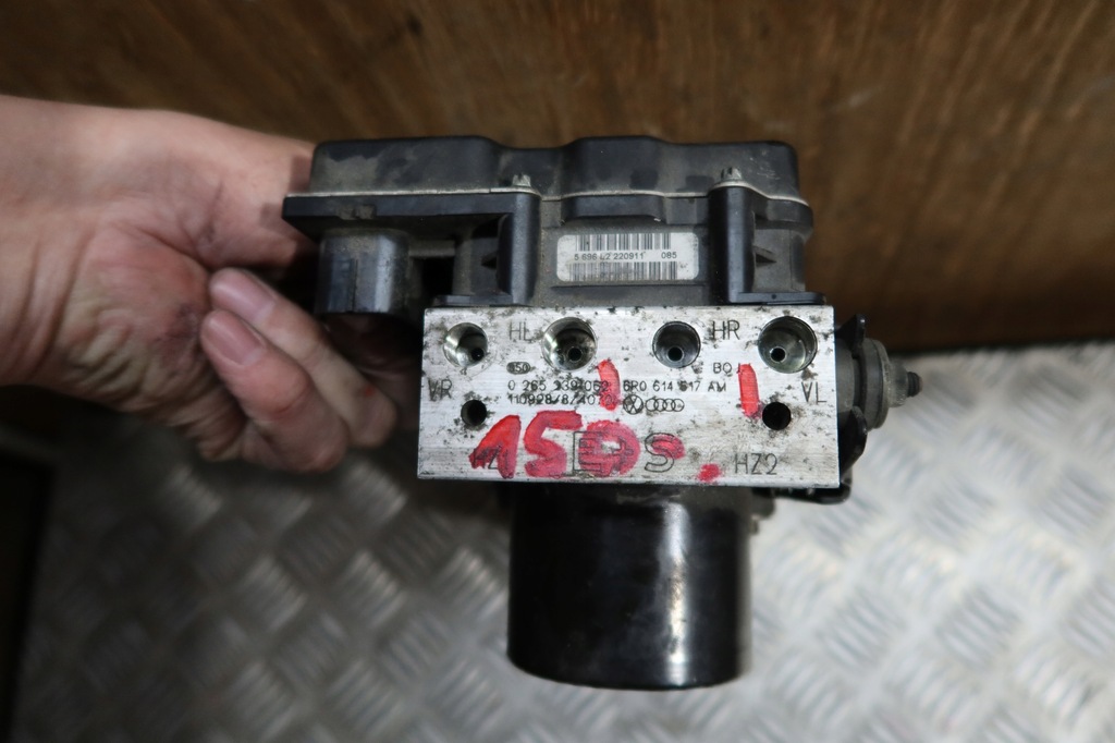 фото №8, Насос abs audi a1 8x 6r0614917am