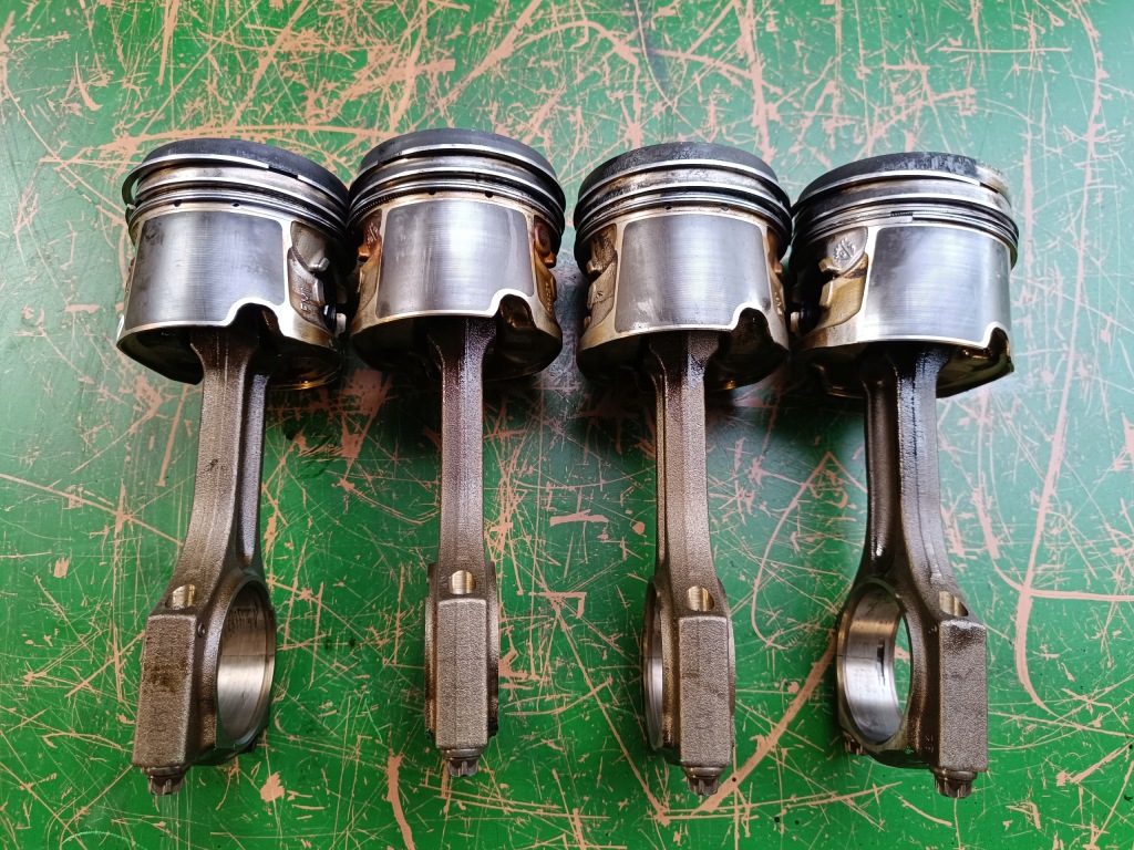 фото №7, Поршень шатун bmw f10 520d 2.0d n47 n47d20c 184 f11 f07 f25 f30 7810755