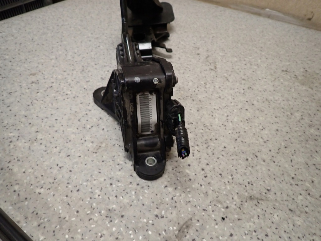 фото №5, Honda civic sedan гібрид viii 06- ima педаль газу