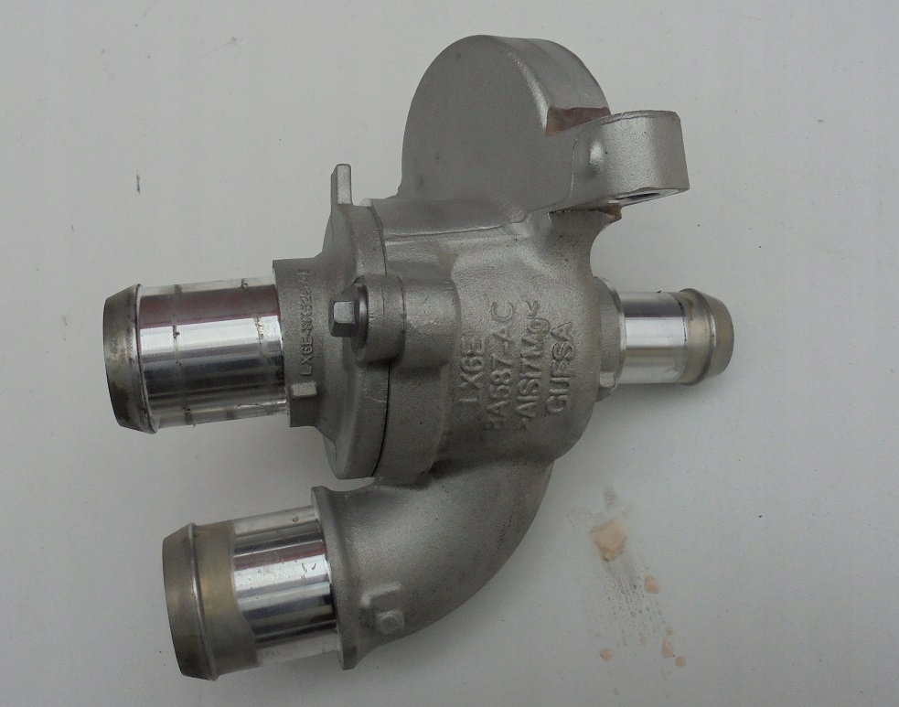 фото №1, Kuga mk3 2.5 hybrid корпус термостата термостат