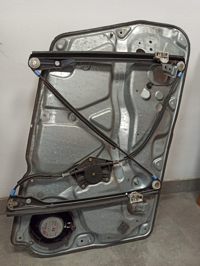 фото №9, Passat b5 подъемник стекло правый перед 3b1837462