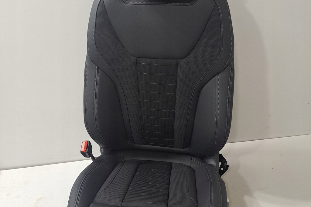 фото №12, Комплект сидінь bmw 4 gran coupe g26 6994379 2.0l бензиновий 135kw 2022