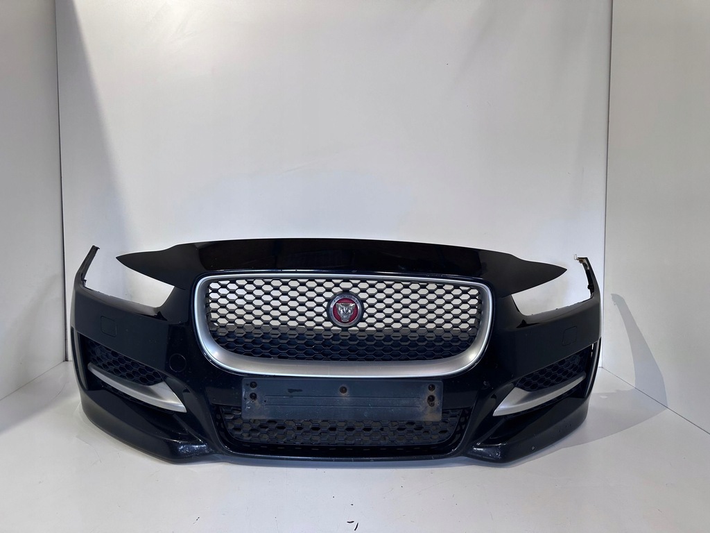 фото №1, Jaguar xe бампер перед передний r-sport