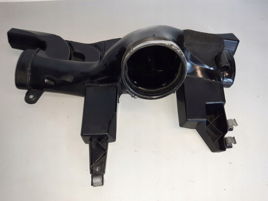 фото №1, Range rover резонатор шланг воздухозаборник воздуха cpla-6c700-aa