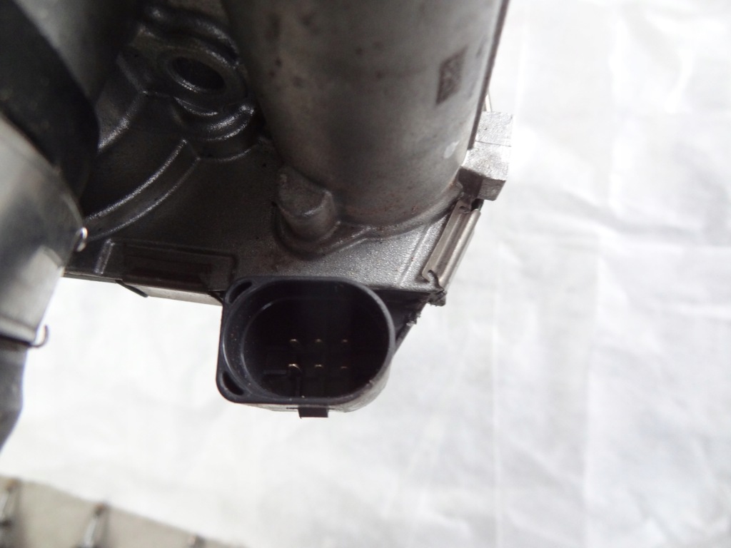 фото №5, Leon iv 2.0 tfsi дроссельная заслонка 06q133062a 5wa145792g