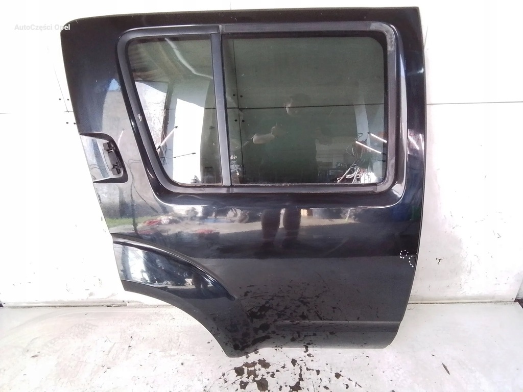 фото №1, Nissan pathfinder r51 двері правий задня