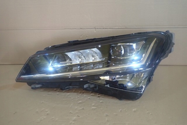 фото №1, Лампа левая левый full led skoda superb iii 3 lift