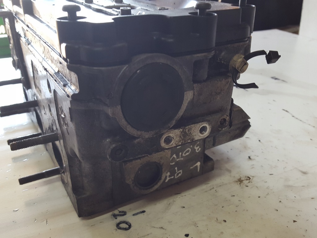 фото №4, Audi q7 4l 05r- touareg 3.0 tdi cas головка правая