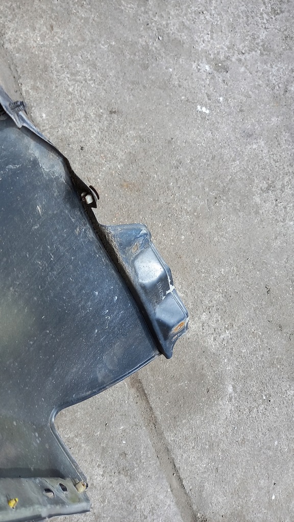 фото №6, Крила правий toyota avensis t25 03r