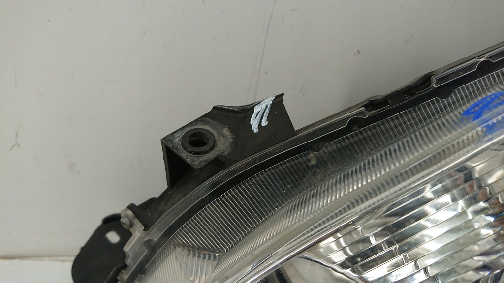 фото №6, Toyota corolla verso лампа левая передняя перед