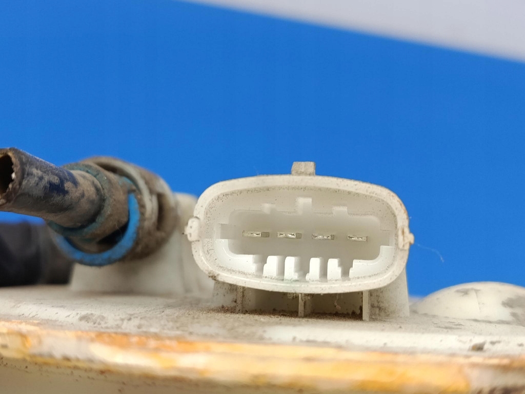 Opel astra h 1.8 16v насос топлива датчик уровня 13119487dk Недорого