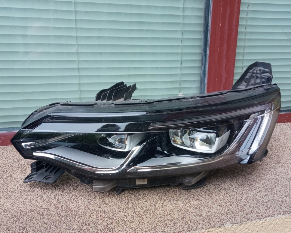 фото №1, Renault talisman 2015- фара левый лампа передняя full led 260606722r