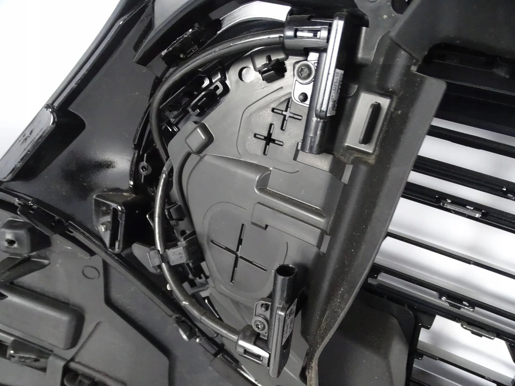 фото №14, Бампер перед передний mercedes e-klasa 214 w214 amg