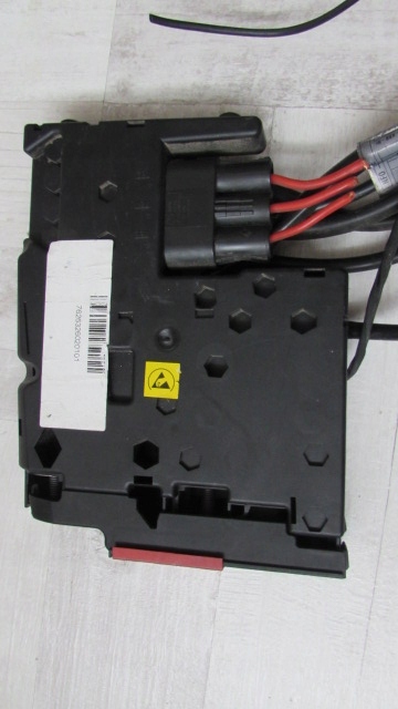 фото №1, Mercedes w212 модуль клемма a2125400581