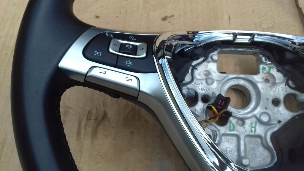 фото №12, Воздуховод многофункциональный лепестки переключения vw touareg iii