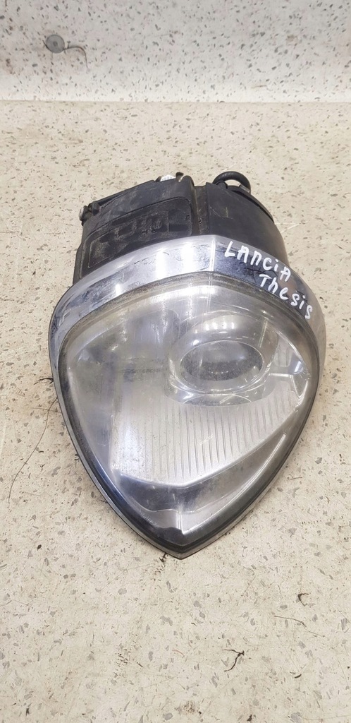 фото №1, Лампа перед передняя левая lancia thesis eu ксенон