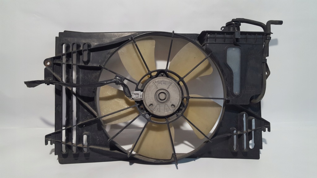 Купити Corolla verso 01-04r 1,6 vvti вентилятор радіатора