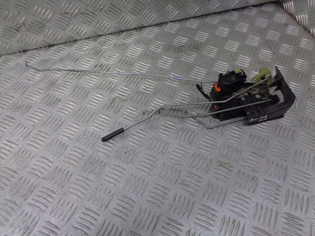 фото №1, Замок дверь правый перед alfa romeo 156 18110242