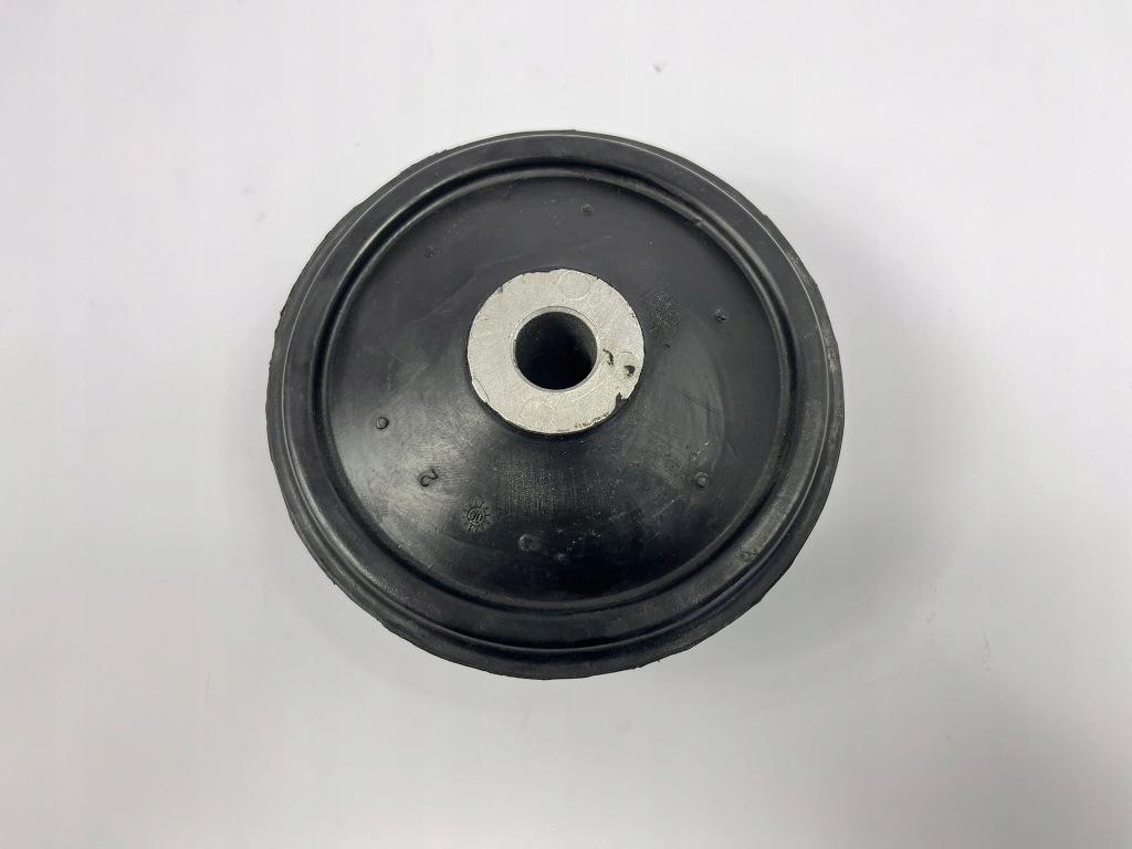 Купить Втулка втулка подрамник балка подрамник подвеска рычага задний  mercedes w126