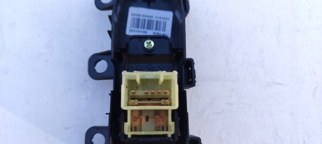 фото №8, Kia niro переключатель стекло правый задняя задний 93590g5900 le-d76