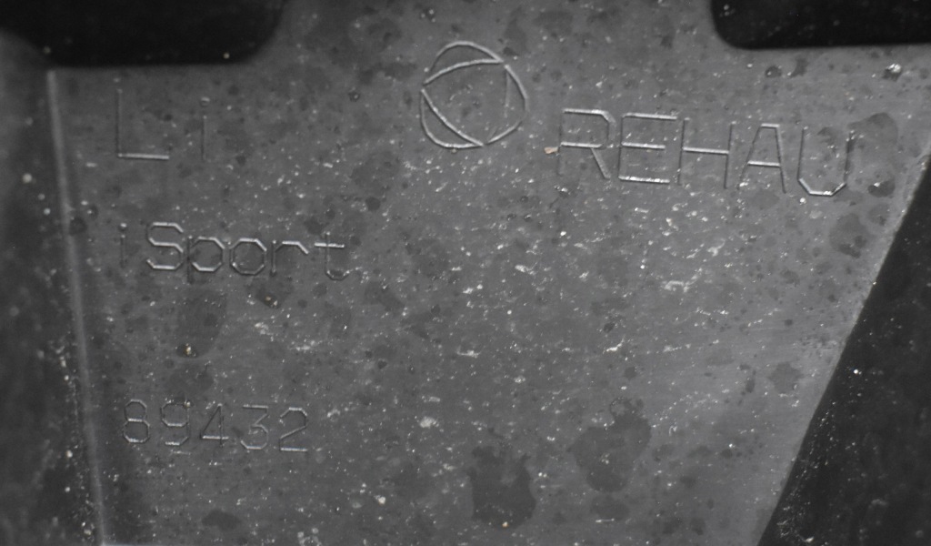 фото №8, Bmw ix ix20 ліва накладка решітка лампа відбивач led задня org