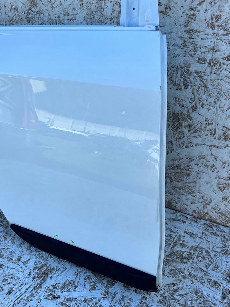 фото №9, Двері праве задні задня peugeot 2008 19-