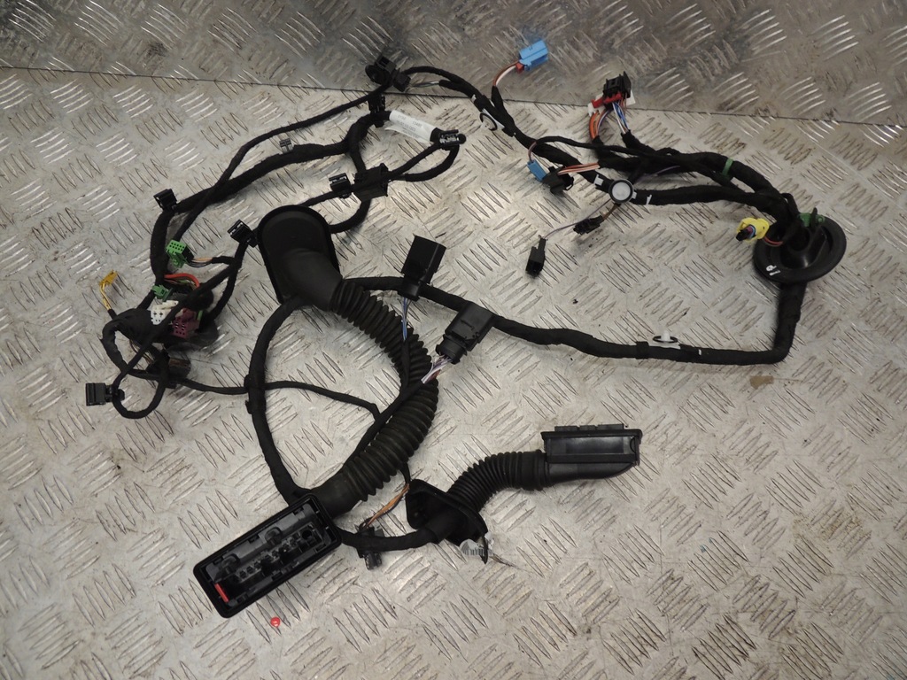 фото №1, Mercedes w205 джгут двері правий задня a2055409206