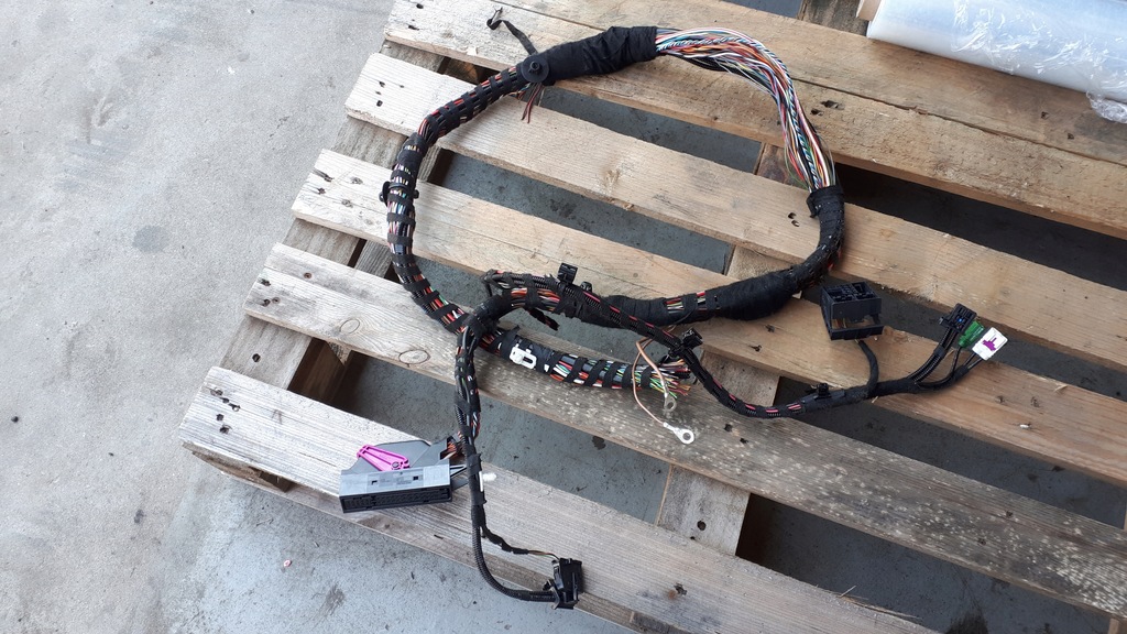 фото №16, S4 b8 a4 жгут штекер bang olufsen усилителя