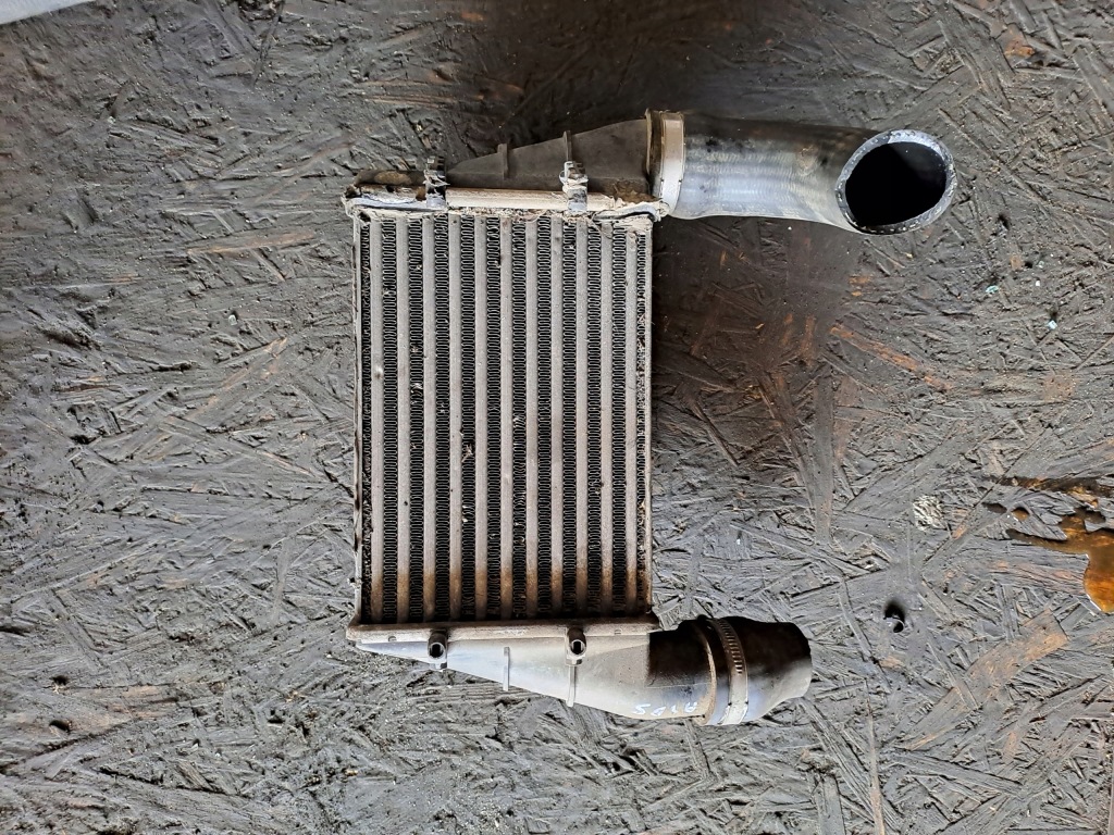 фото №1, Інтеркулер audi a4 b5 passat b5 1.9 tdi