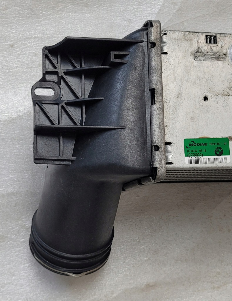 Радиатор воздуха интеркулер bmw x1 1 e84 2009- modine 7624146-01 в Украине