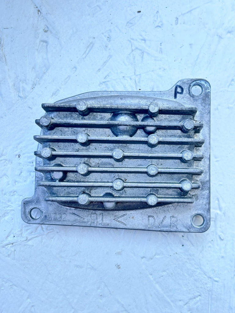 фото №1, Renault talisman led drl перетворювач 90066458 m300sw57 wys 24h