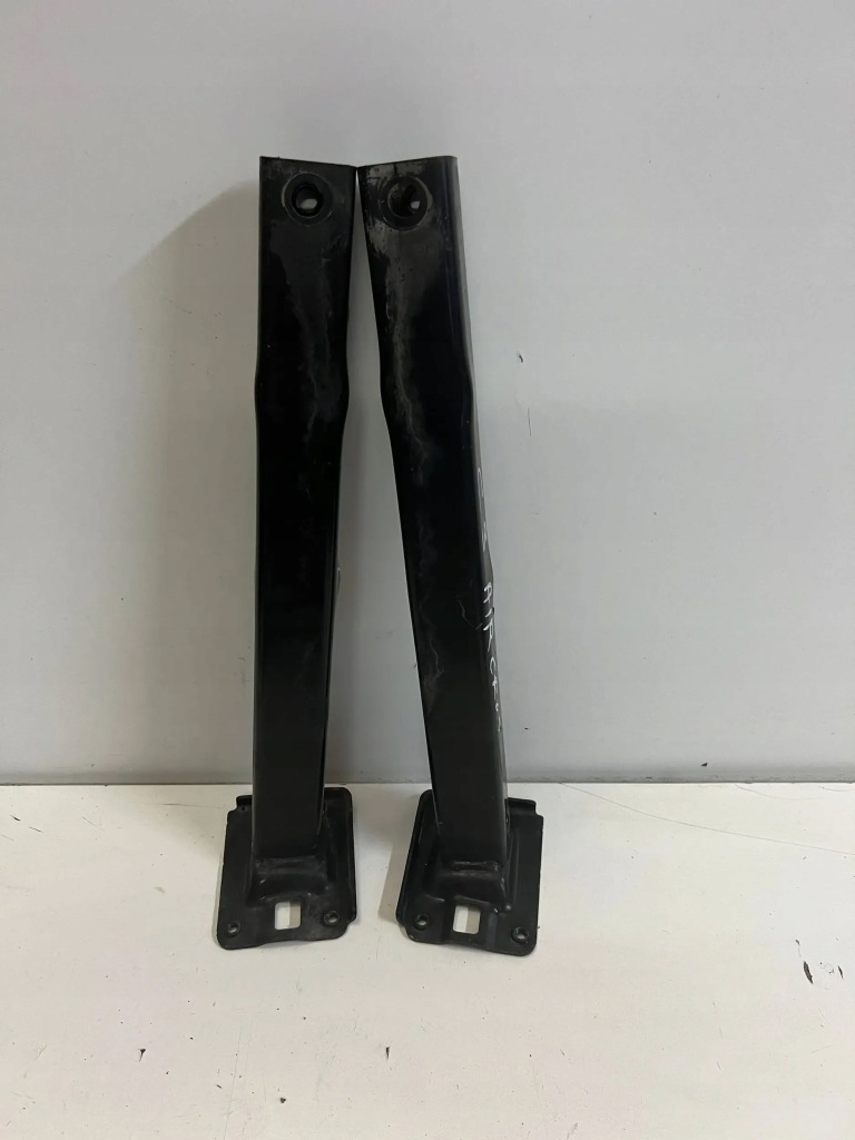 фото №1, Citroen c3 aircross 2017- зона деформации кронштейн балка бампера комплект