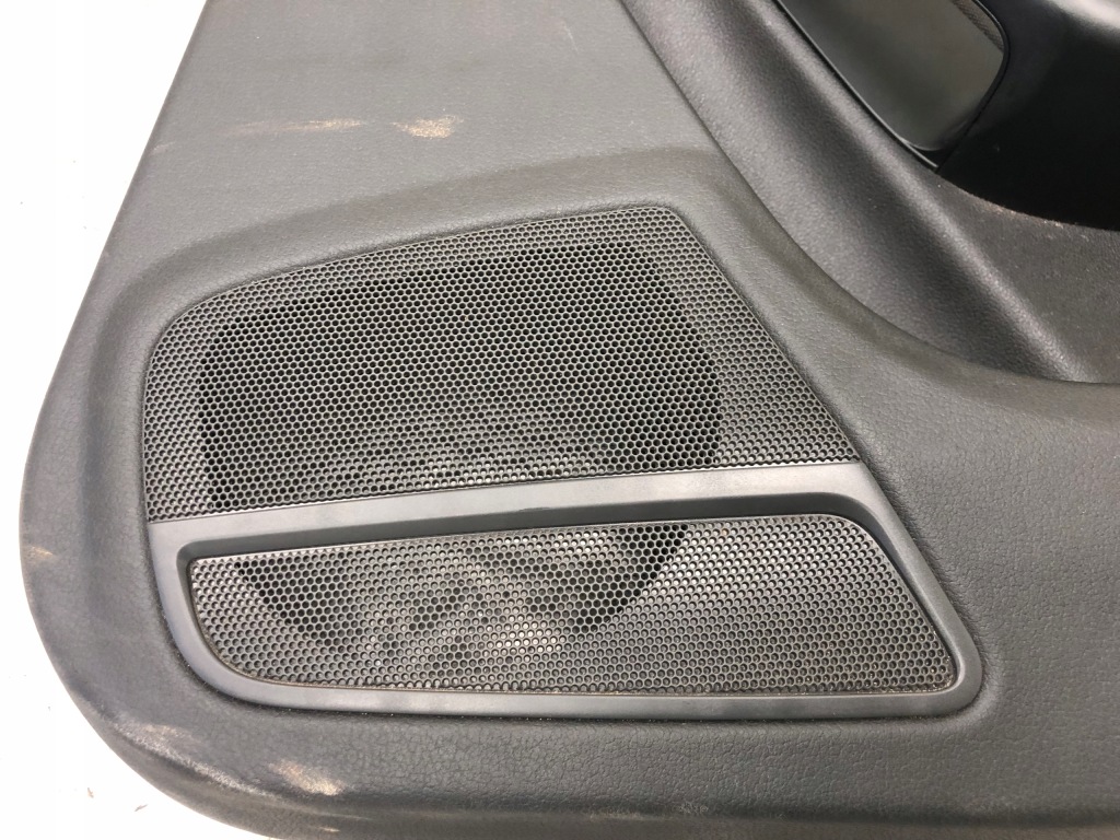 фото №6, Обшивка двері правий задня audi a4 b8 8k0867306