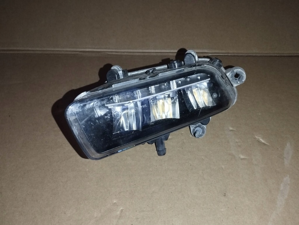 фото №1, Противотуманная фара левый перед vw phaeton lift