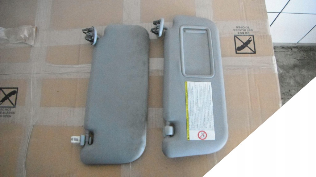 фото №1, Toyota yaris 2 ii 05-11 козырёк солнцезащитный правый