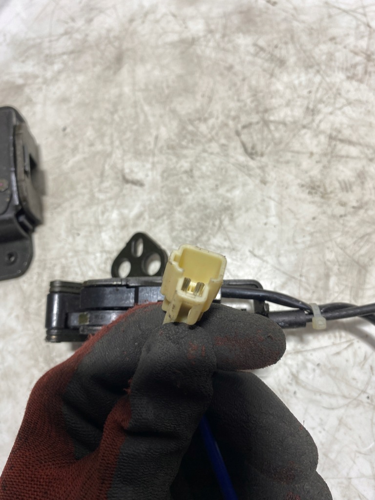 фото №2, Замок двері лівий задня задній mazda rx8